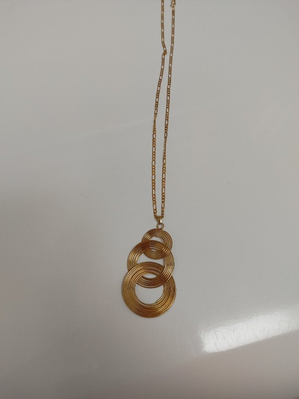 20" gold tone necklace
